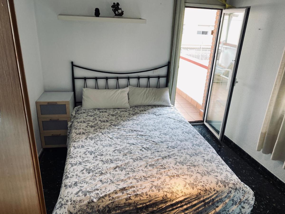 Habitaciones Dakar Rubí Eksteriør bilde