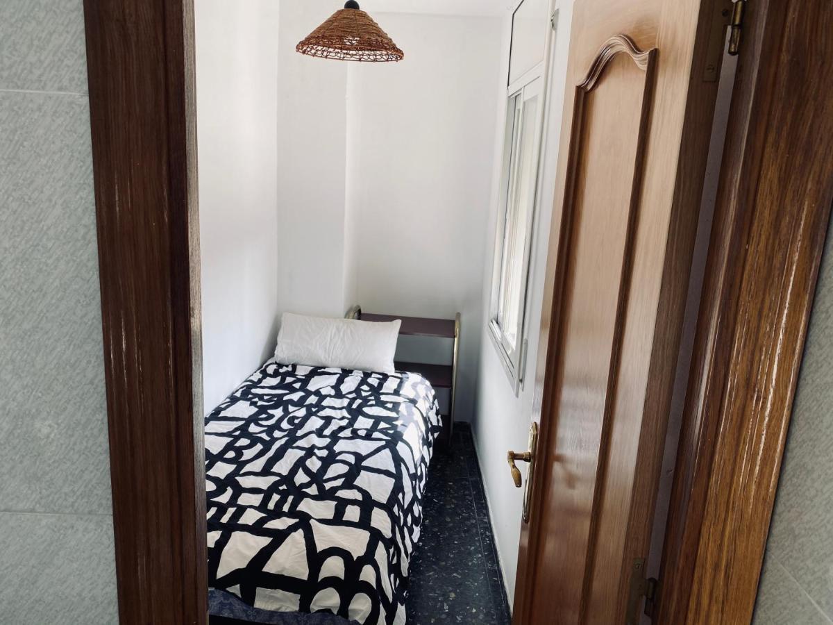 Habitaciones Dakar Rubí Eksteriør bilde
